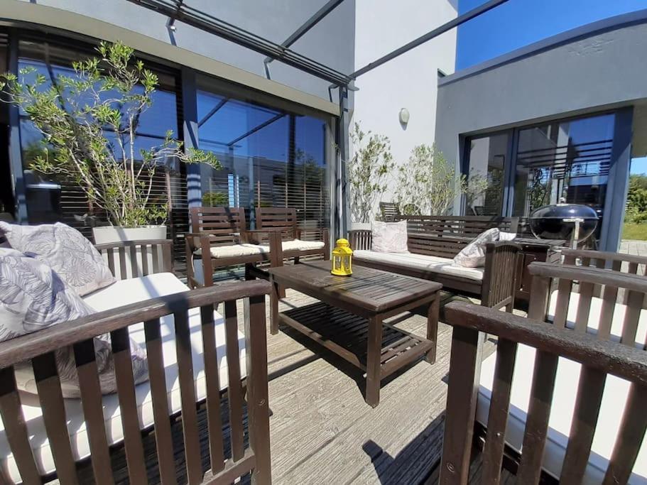 Logement 80 M2 Avec Terrasses Entre Les Deux Abers Landéda Exterior foto
